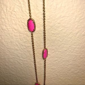Kendra Scott necklace
